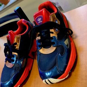 Size 10 Falcon Adidas Gently Worn